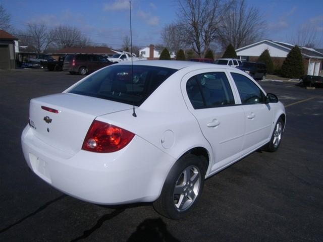 Chevrolet Cobalt 2009 photo 3