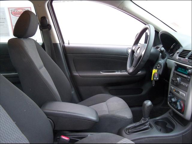 Chevrolet Cobalt 2009 photo 3