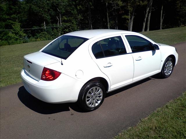Chevrolet Cobalt 2009 photo 1