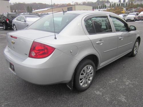 Chevrolet Cobalt 2009 photo 1