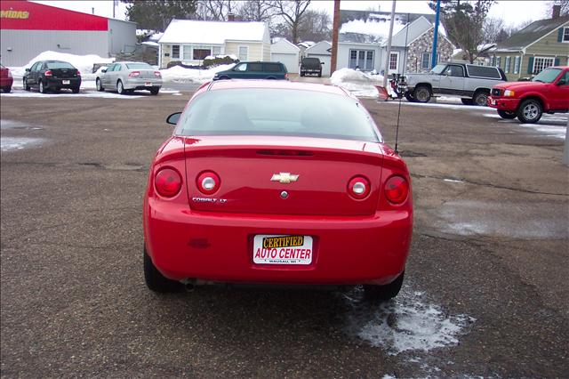 Chevrolet Cobalt 2009 photo 3