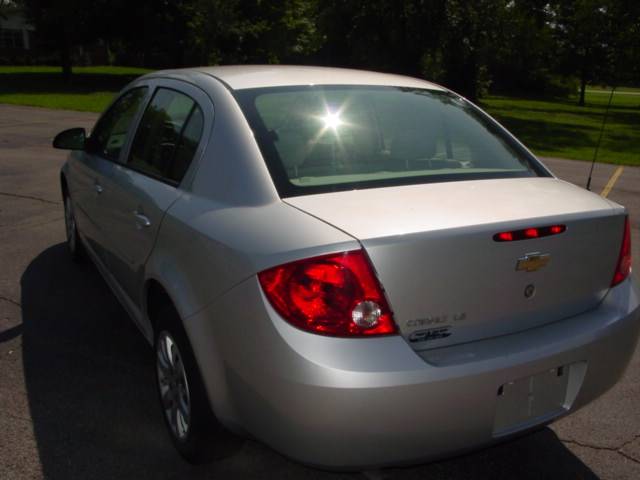 Chevrolet Cobalt 2009 photo 4