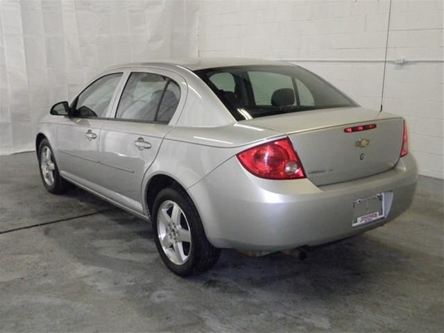 Chevrolet Cobalt 2009 photo 3