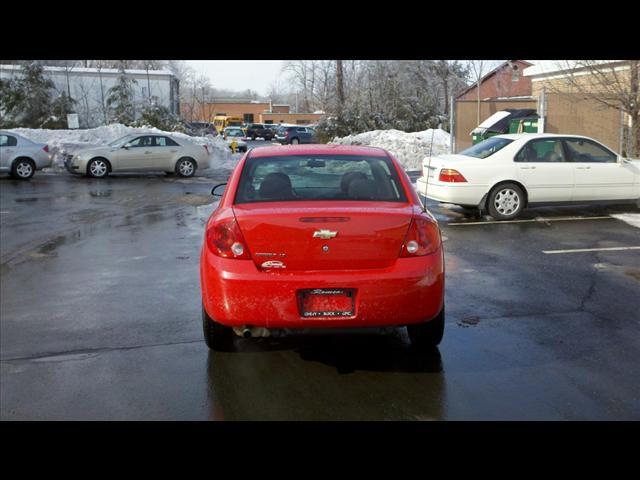 Chevrolet Cobalt 2009 photo 3