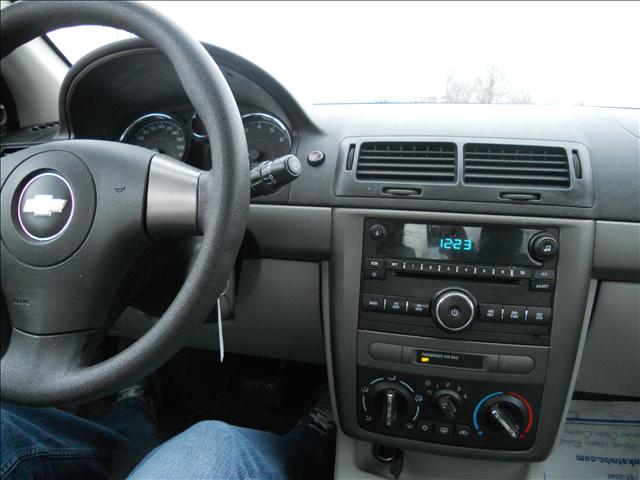 Chevrolet Cobalt 2009 photo 2