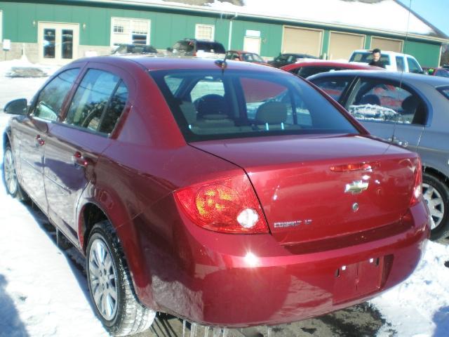 Chevrolet Cobalt 2009 photo 4