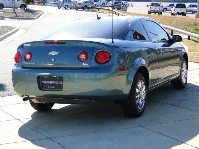 Chevrolet Cobalt 2009 photo 3