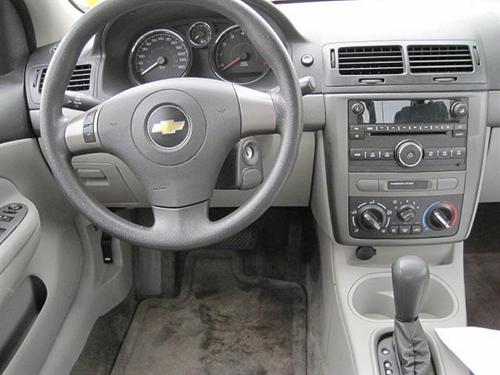Chevrolet Cobalt 2009 photo 3