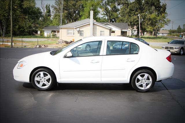 Chevrolet Cobalt 2009 photo 2