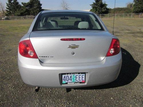 Chevrolet Cobalt 2009 photo 3