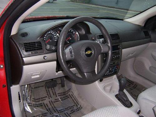 Chevrolet Cobalt 2009 photo 3