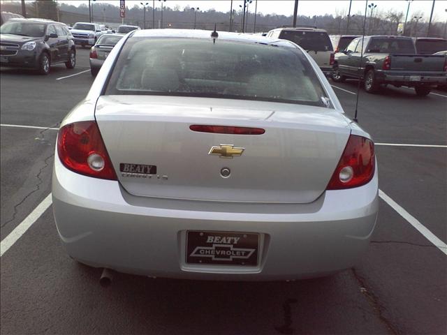 Chevrolet Cobalt 2009 photo 4