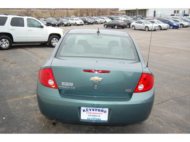 Chevrolet Cobalt SE Van 4D Sedan