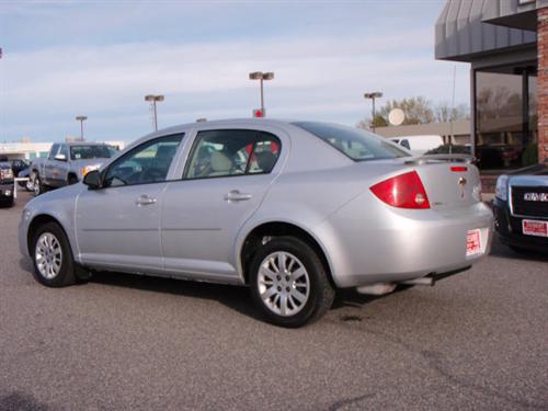 Chevrolet Cobalt 2009 photo 1
