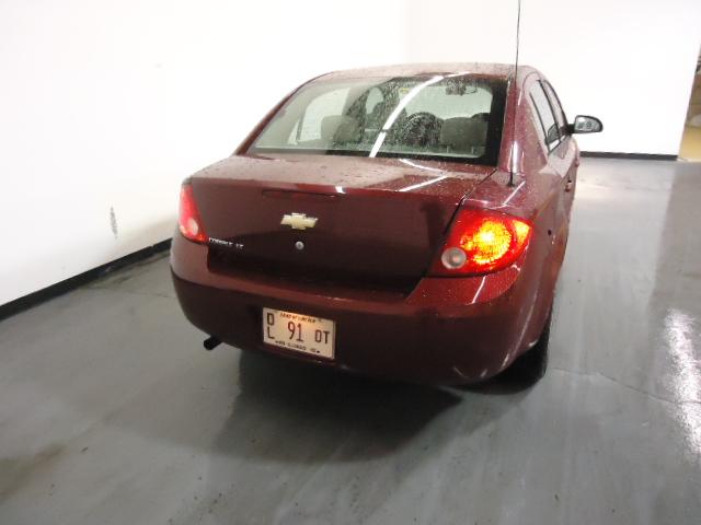 Chevrolet Cobalt 2009 photo 2
