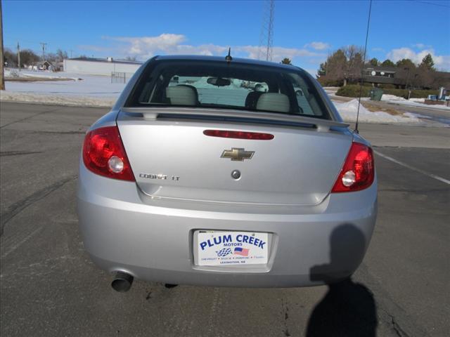 Chevrolet Cobalt 2009 photo 3
