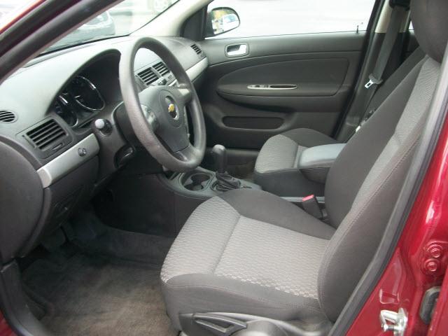 Chevrolet Cobalt 2009 photo 4
