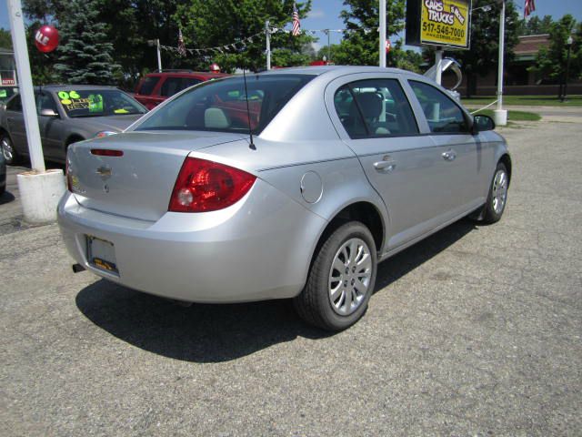 Chevrolet Cobalt 3.2 Sedan 4dr Sedan