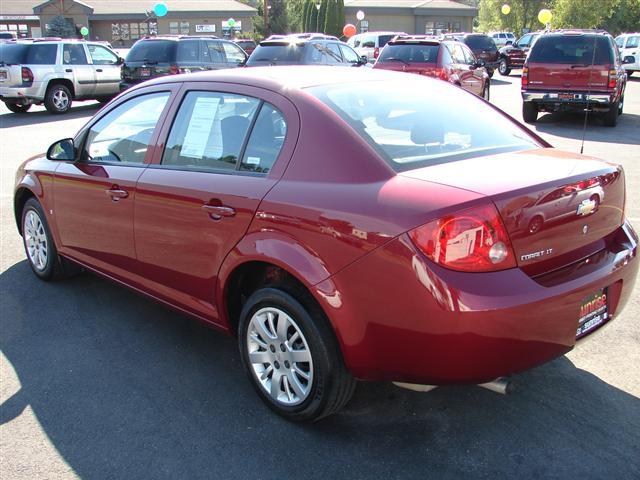 Chevrolet Cobalt 2009 photo 3