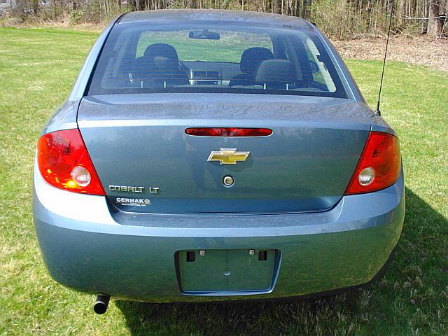 Chevrolet Cobalt 2009 photo 3