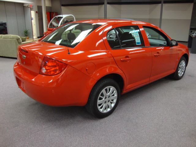 Chevrolet Cobalt 2009 photo 2