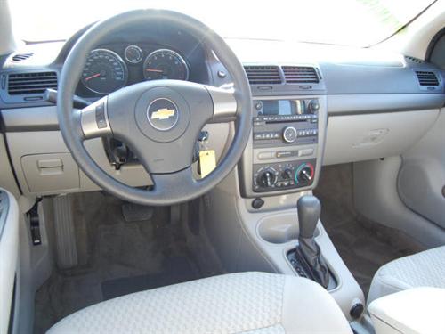 Chevrolet Cobalt 2009 photo 3