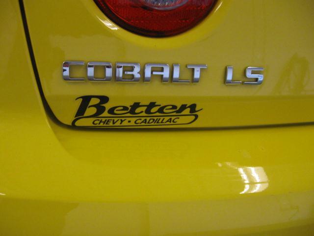 Chevrolet Cobalt 2009 photo 3