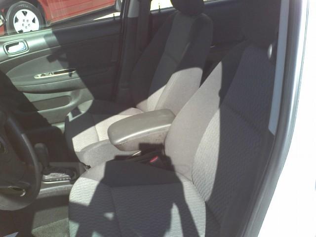 Chevrolet Cobalt 2009 photo 1