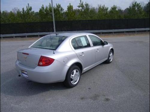 Chevrolet Cobalt 2009 photo 3
