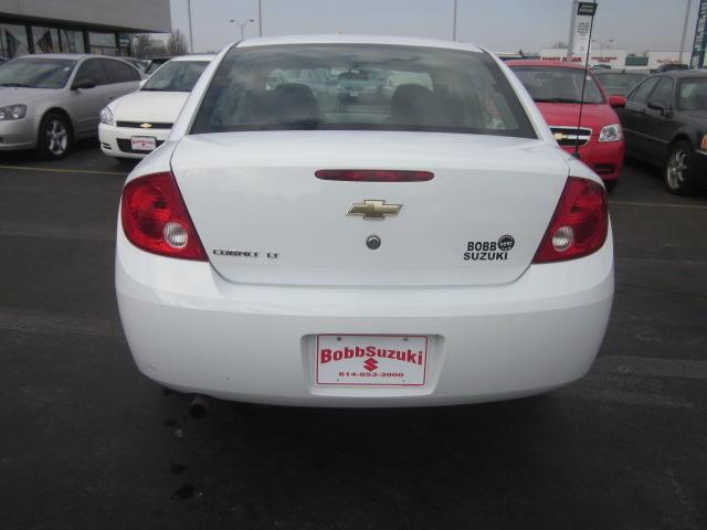 Chevrolet Cobalt 2009 photo 3