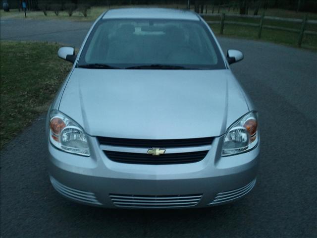 Chevrolet Cobalt 2009 photo 2