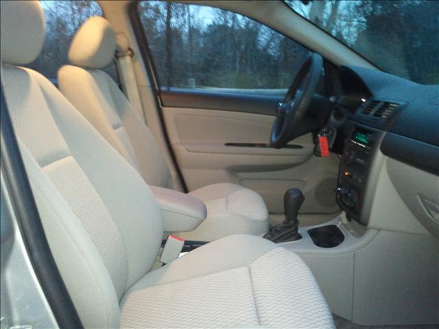 Chevrolet Cobalt 2009 photo 4