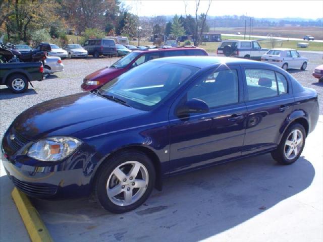 Chevrolet Cobalt 4dr Sdn I4 CVT 2.5 Sedan
