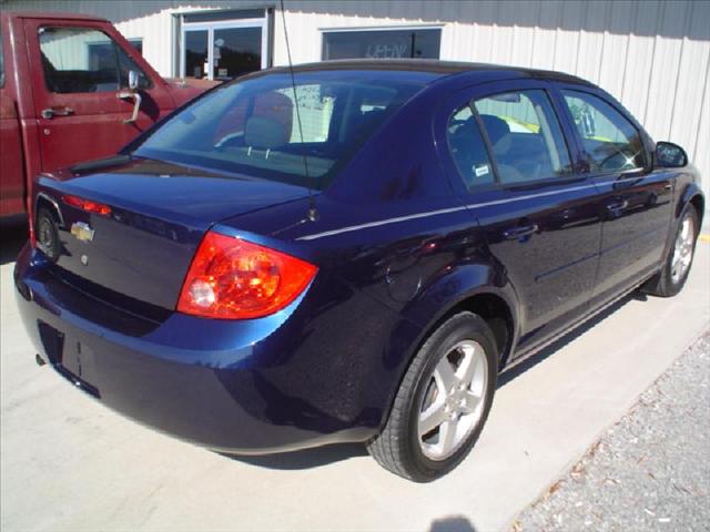 Chevrolet Cobalt 2009 photo 3