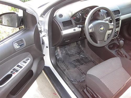 Chevrolet Cobalt 2009 photo 2