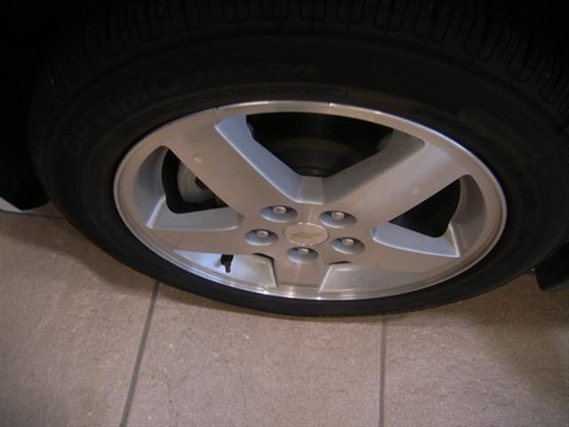 Chevrolet Cobalt 2009 photo 4