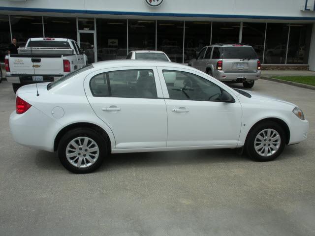 Chevrolet Cobalt 2009 photo 3