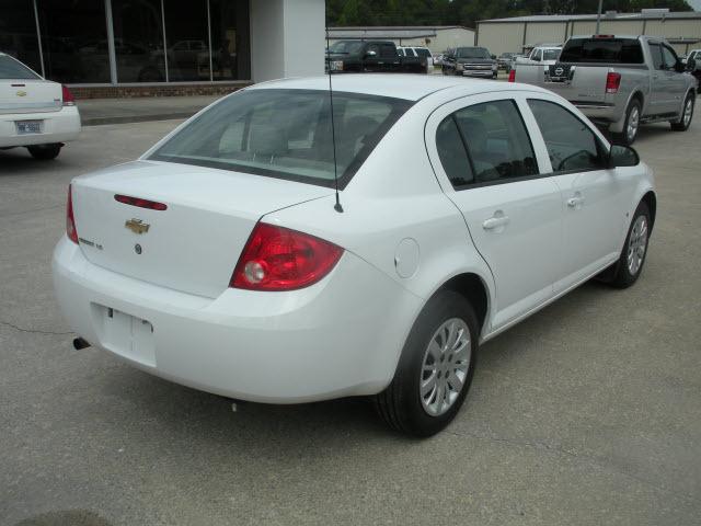 Chevrolet Cobalt 2009 photo 4