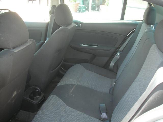 Chevrolet Cobalt 2009 photo 2