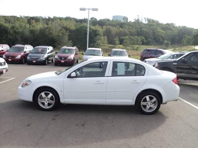 Chevrolet Cobalt 2009 photo 3
