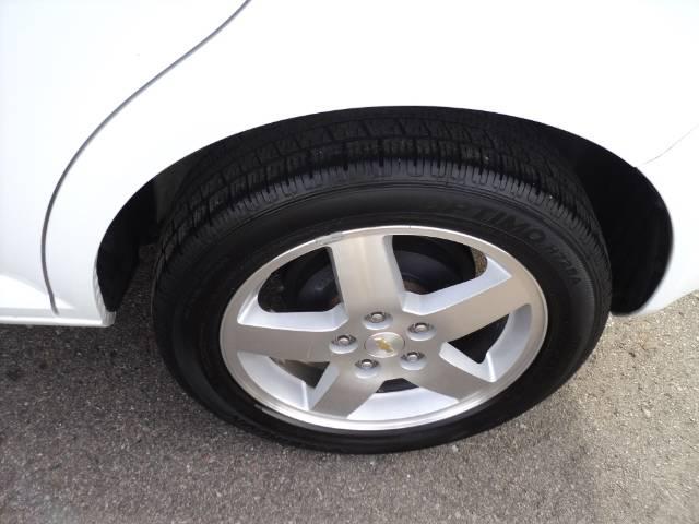 Chevrolet Cobalt 2009 photo 4