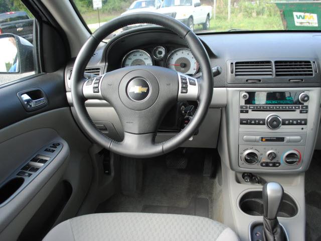 Chevrolet Cobalt 2009 photo 4