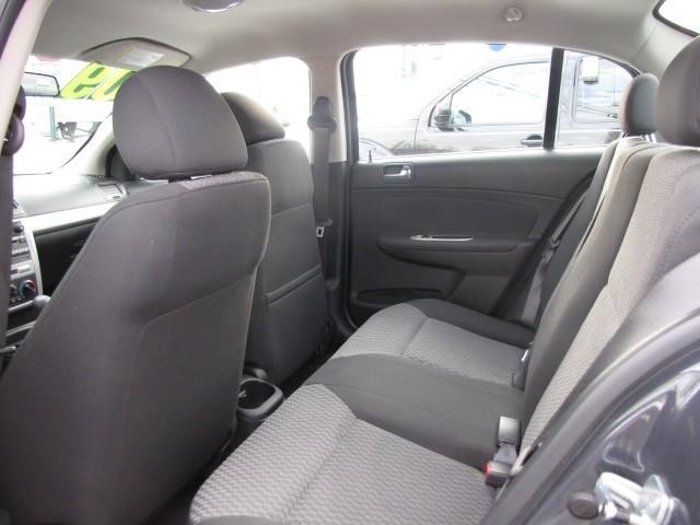 Chevrolet Cobalt 2009 photo 4