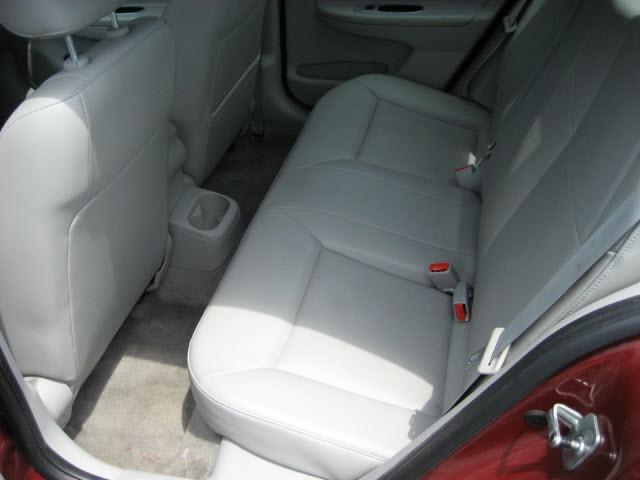 Chevrolet Cobalt 2009 photo 4