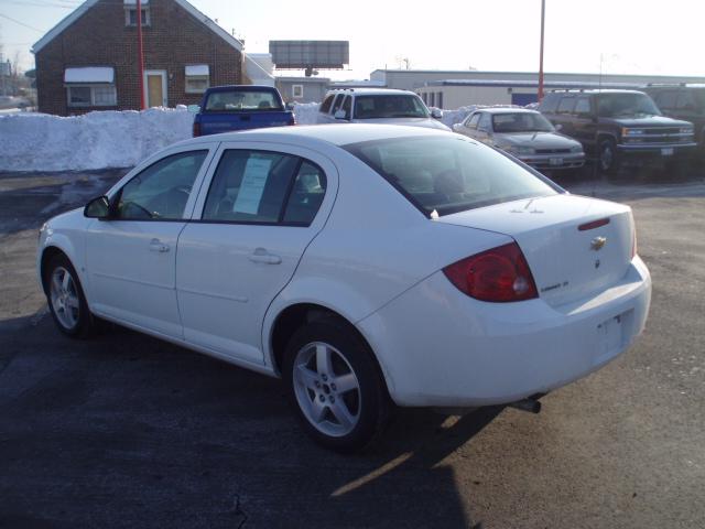 Chevrolet Cobalt 2009 photo 2