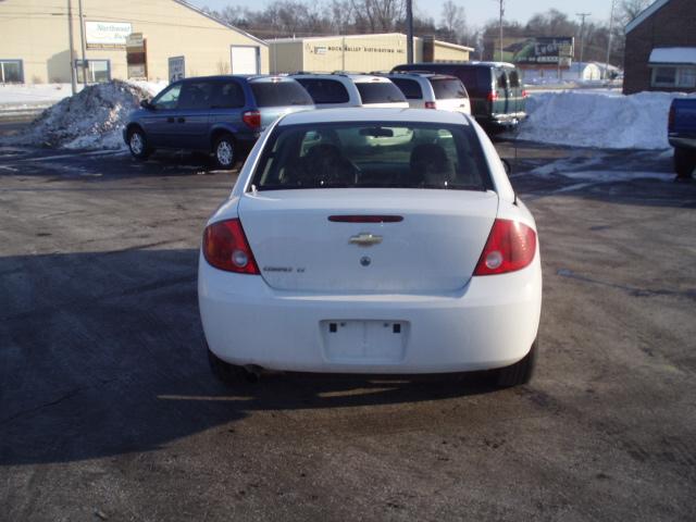 Chevrolet Cobalt 2009 photo 3