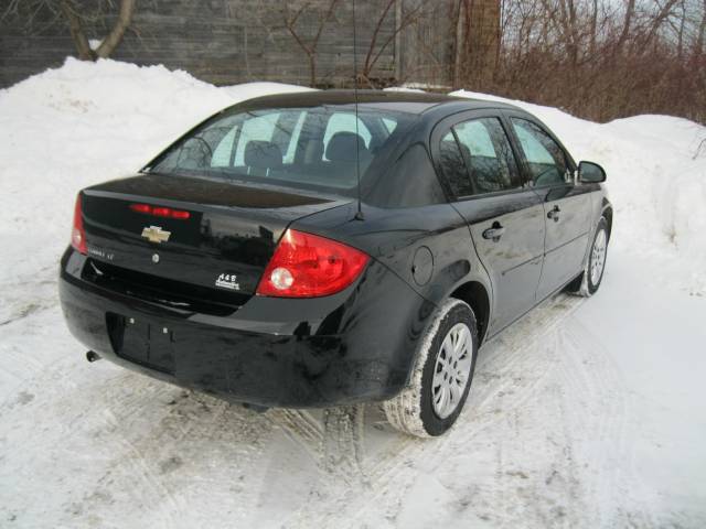 Chevrolet Cobalt 2009 photo 3