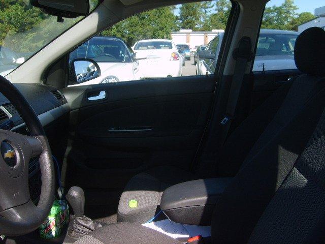 Chevrolet Cobalt 2009 photo 3