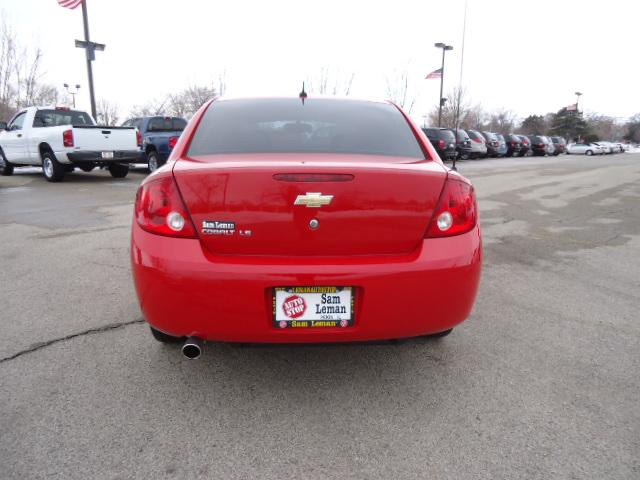 Chevrolet Cobalt 2009 photo 4