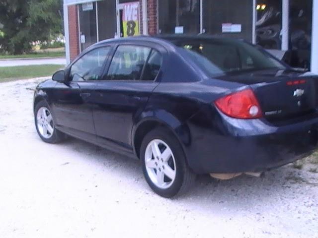 Chevrolet Cobalt 2009 photo 4